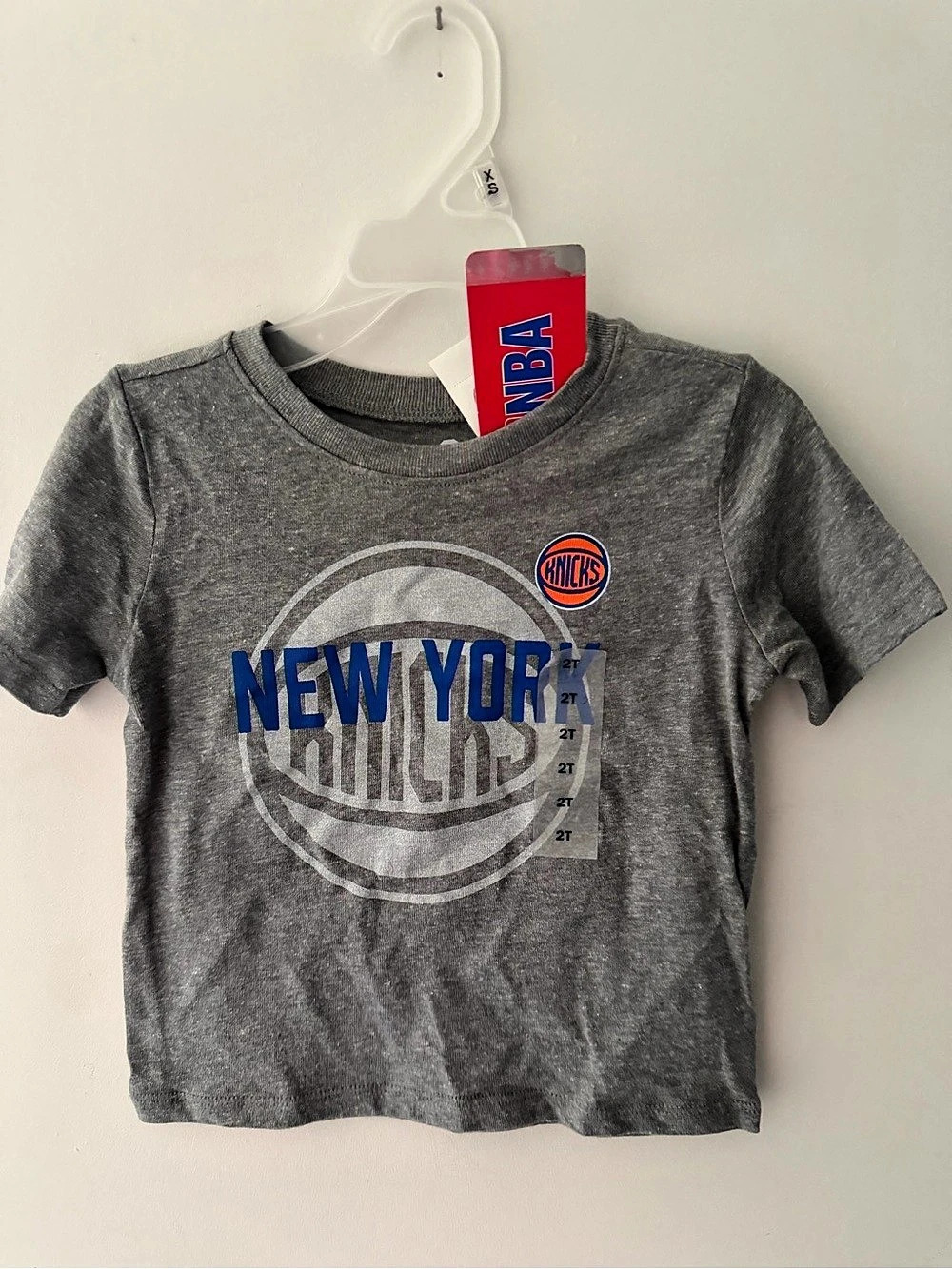 NBA New York Knicks Graphic Tee size 2T